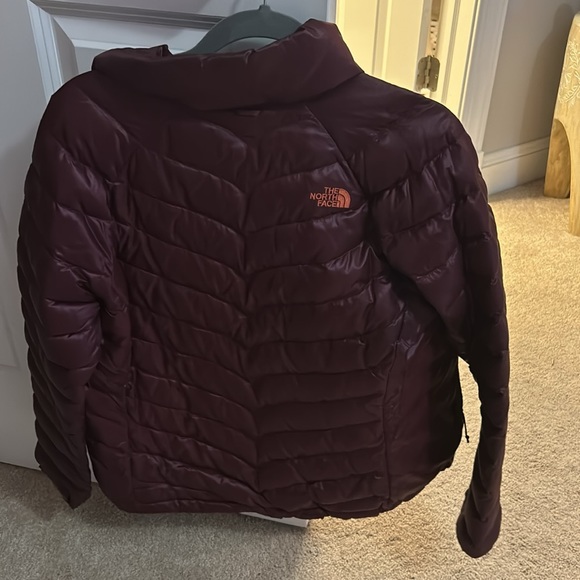 maroon jacket - Picture 2 of 2